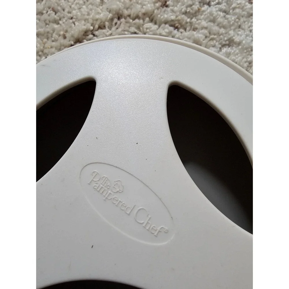 Pampered Chef Close & Cut 1118 Bagel Tomato Chicken Butterfly Slicer Meal Prep